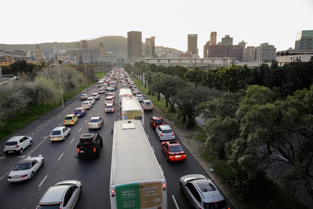 Traffic around the CBD in Cape Town. (Gallo Images/ER Lombard)