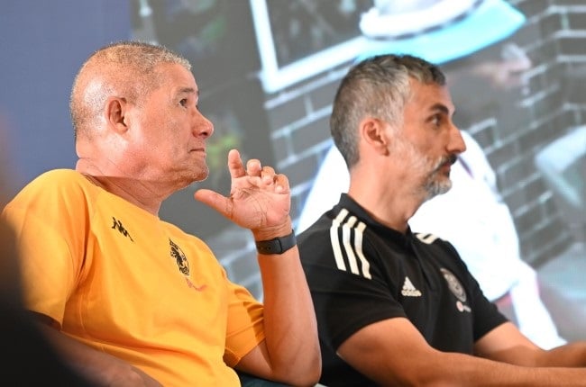 Kaizer Chiefs' interim coach Jose Riveiro and his Orlando Pirates' counterpart Jose Riveiro believe a win on Saturday will help their teams finish the season stronger. 
(Lee Warren/Gallo Images)