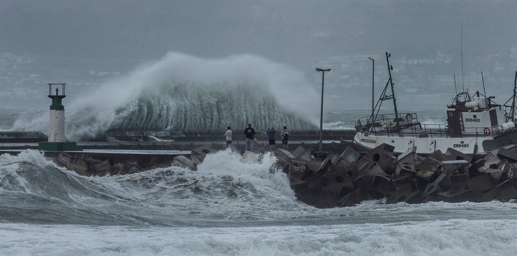 Impact-based warnings have been issued for disruptive rain leading to flooding in multiple provinces. (Gallo Images/Brenton Geach)