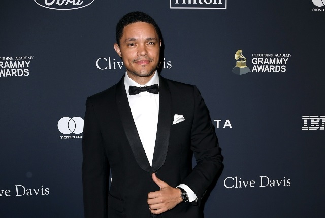 People are calling out Trevor Noah for not paying attention to Mzansi. 