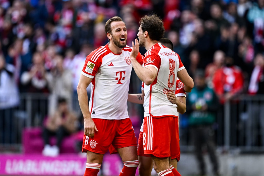 MUNICH, GERMANY - MARCH 9: Leon Goretzka of Bayern Muenchen (R) celebrates his teams first goal with teammate Harry Kane of Bayern Muenchen during the Bundesliga match between FC Bayern MÃ¼nchen and 1. FSV Mainz 05 at Allianz Arena on March 9, 2024 in Munich, Germany. (Photo by Daniel Kopatsch/Getty Images)