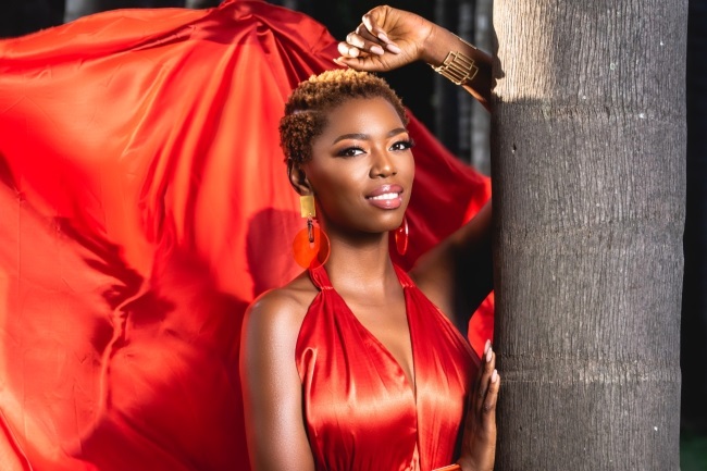 Mzansi, prepare your vocal chords for the sing along of the year as songbird Lira makes he much awaited return.