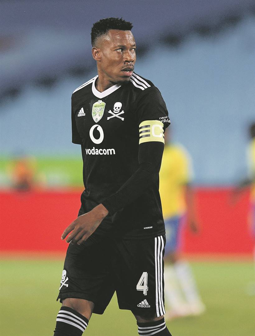 Veteran defender Jele extends his stay at Orlando Pirates