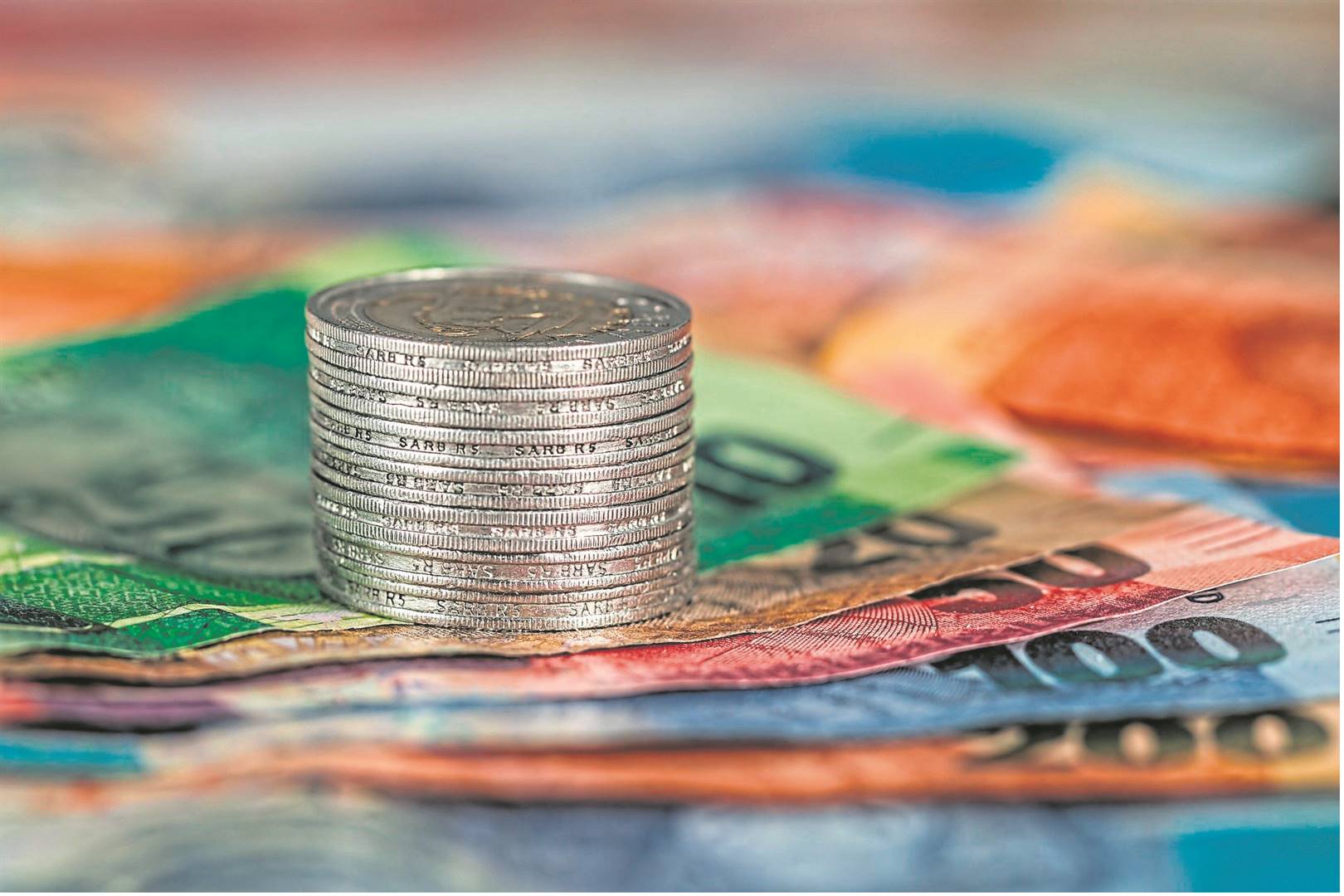 South African salaries are declining and have not bounced back to levels seen four years ago.