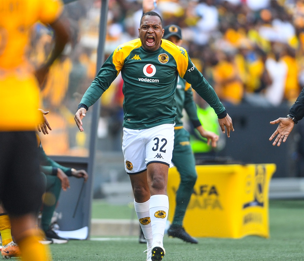 Following the end of his suspension, Itumeleng Khune is now in a race against time at Kaizer Chiefs.