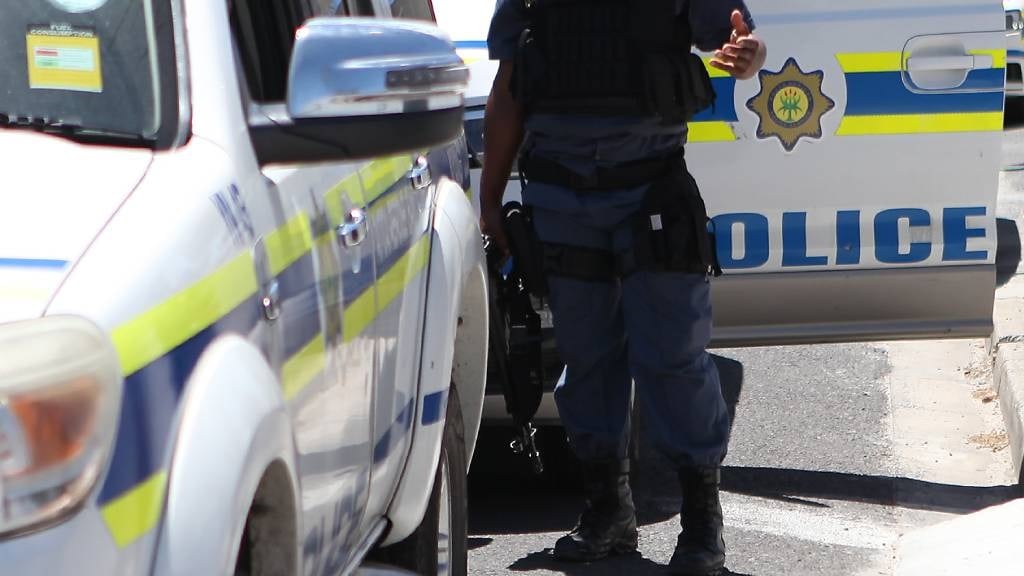 The crime statistics for the third quarter of 2023 reaffirm the unease and anxiety that South Africans are forced to live with every day, as our neighbourhoods and communities remain playgrounds for criminals, writes the author. (Ziyaad Douglas/Gallo Images)