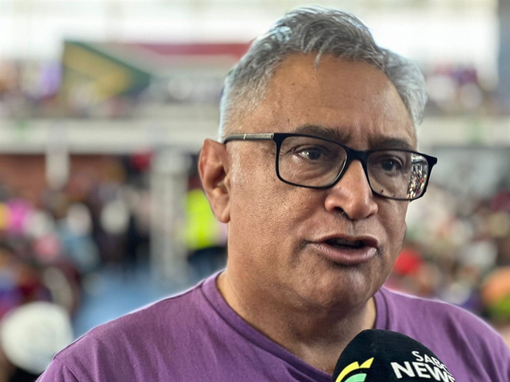 News24 | Ebrahim Harvey | Revolutionary bid: Will Achmat be SA's 1st independent candidate in Parliament? 