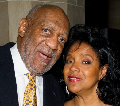 Bill Cosby with his Cosby Show co-star, Phylicia Rashad. The actress, who is also the Dean of Arts at Howard University, came under fire for her tweet celebrating Cosby's release from prison. (Picture: Gallo/ Getty)