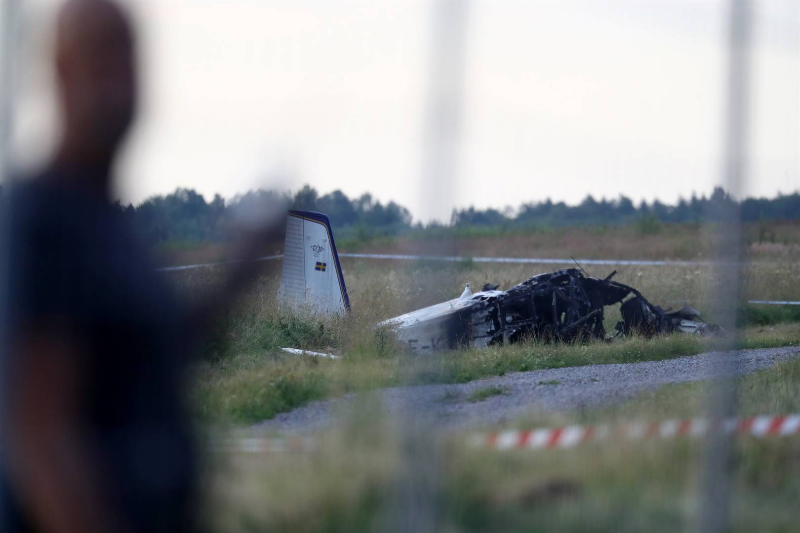 Die ligte vliegtuig het Donderdag in Swede neergestort. Foto: Reuters