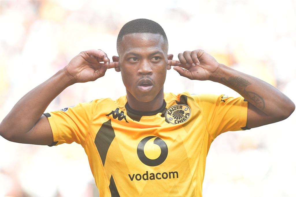 JOHANNESBURG, SOUTH AFRICA - MARCH 09:  Ashley du Preez of Kaizer Chiefs celebrates his opening goal during the DStv Premiership match between Orlando Pirates and Kaizer Chiefs at FNB Stadium on March 09, 2024 in Johannesburg, South Africa. (Photo by Sydney Seshibedi/Gallo Images)