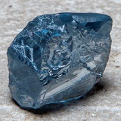 Blue diamond found in Gauteng sells for R576 million