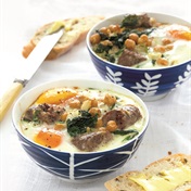 Baked eggs with boerewors