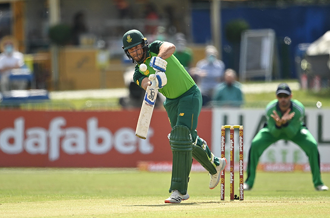 Malan, De Kock centuries steer Proteas to victory in 3rd ...