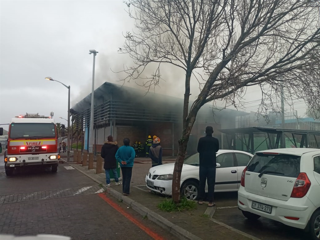 Firefighters were alerted to a fire at the Athlone railway station on Monday afternoon.