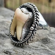 Australian jeweller creates commemorative jewellery out of teeth, ashes, hair of dead loved ones