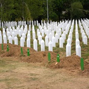 EU warns Bosnian Serb leaders on genocide denial