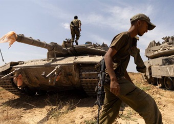 Israel neem beheer oor van Rafah-grensoorgang ná aanvalle