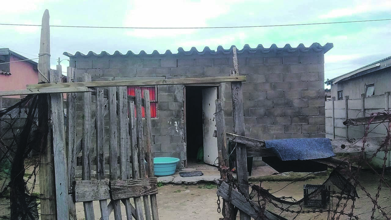 The Mxenge family has lost two members to Covid-19, with their gogo already buried and now need help to bury their sister. The 10 surviving family members are concerned they will continue to infect one another, as they live in a tiny one-roomed house. 