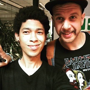 Difficult? Yes. Impossible? No!  <a href="https://twitter.com/JackParow">Jack Parow</a> poses for a selfie with <a href="http://whoswho.co.za/marvin-borcherds-653580 ">Marvin Borcherds</a>