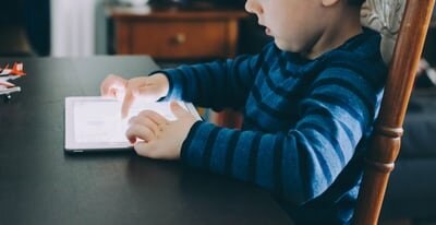 The World Health Organisation recommends zero screen time for children under the age of 2 years old