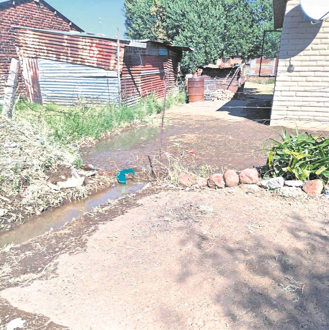 Amid concerns raised about the health of learners at schools in the town of Philippolis due to insufficient supply of fresh tap water for the washing of hands and flushing of toilets, many houses in the Kopanong Municipality are severely impacted by the prevalence of raw sewage. The parents of one of the learners affected by the recent outbreaks reside here, in the township of Philippolis.Photo: Supplied
