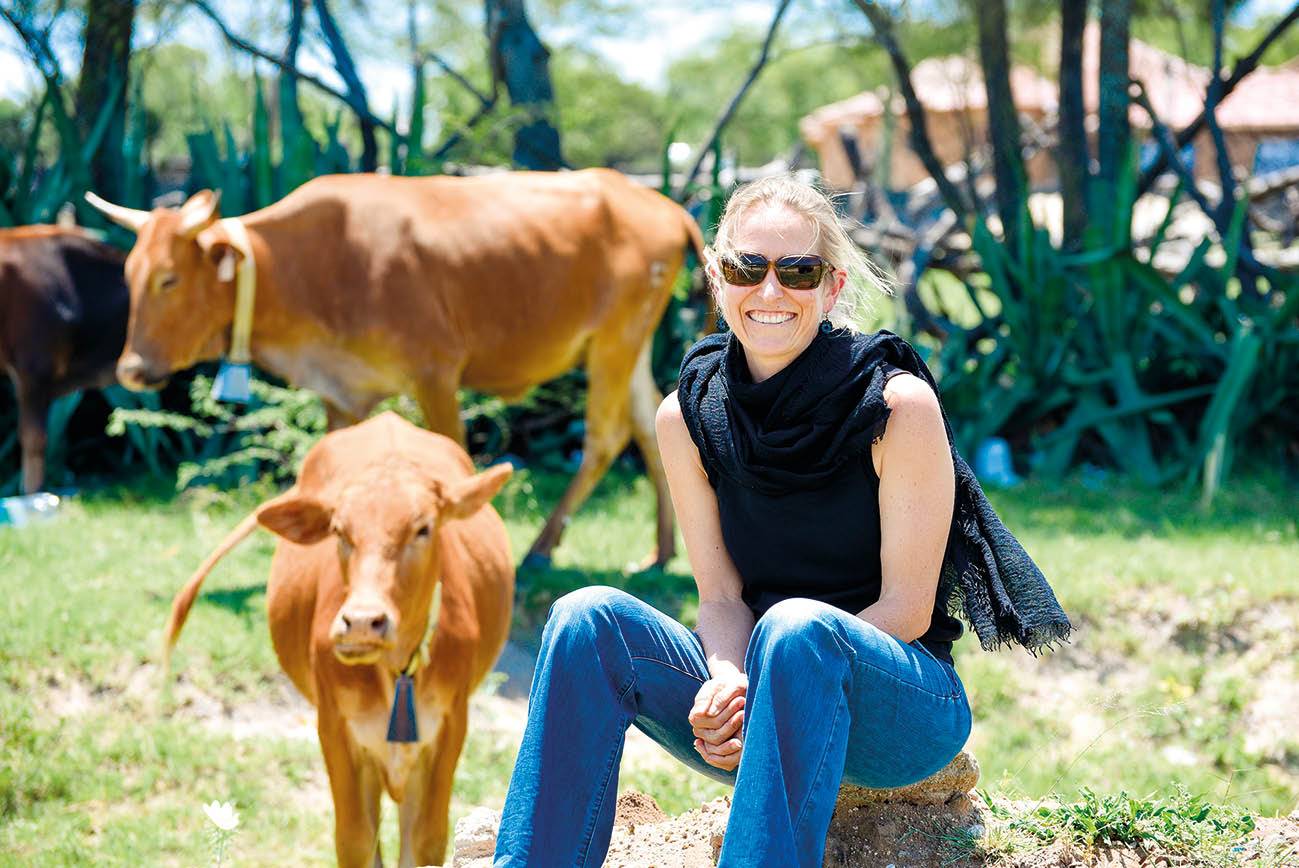 Die Amerikaansgebore Sarah Frazee is sedert 1995 by bewaring in Asië en Afrika betrokke, en woon sedert 1999 in Suid-Afrika. Foto: Klein Photography