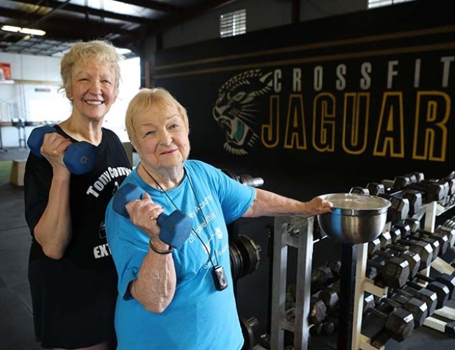 Powerlifting grandma is setting records and beating women half her