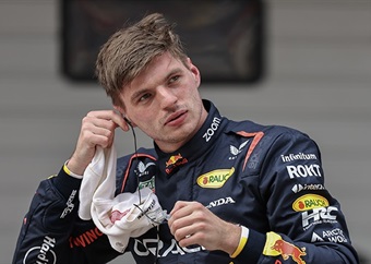 Emphatic Verstappen enjoys 'incredible' pole after Chinese GP sprint win