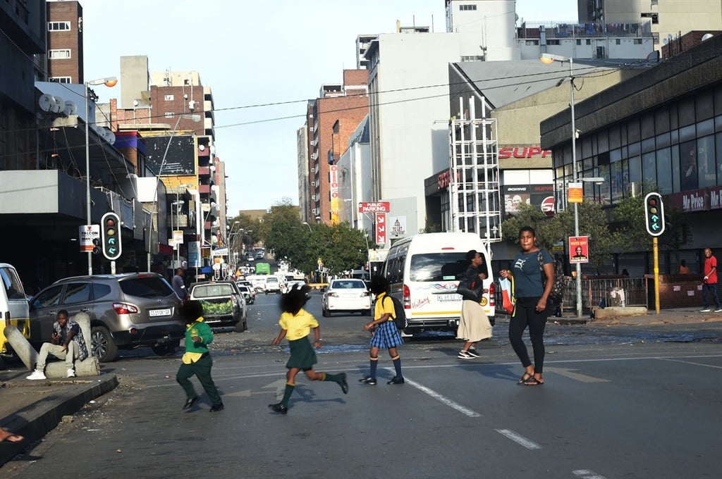The lack of pedestrian crossings is the childrenâ?