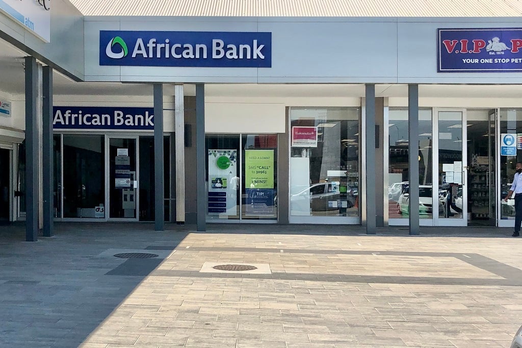 African Bank returned to profit making position in the six months ended on 31 March, thanks to lower bad debt charges, a growing loan book and the constant rise in its retail deposits. (Photo by Gallo Images/Sharon Seretlo)