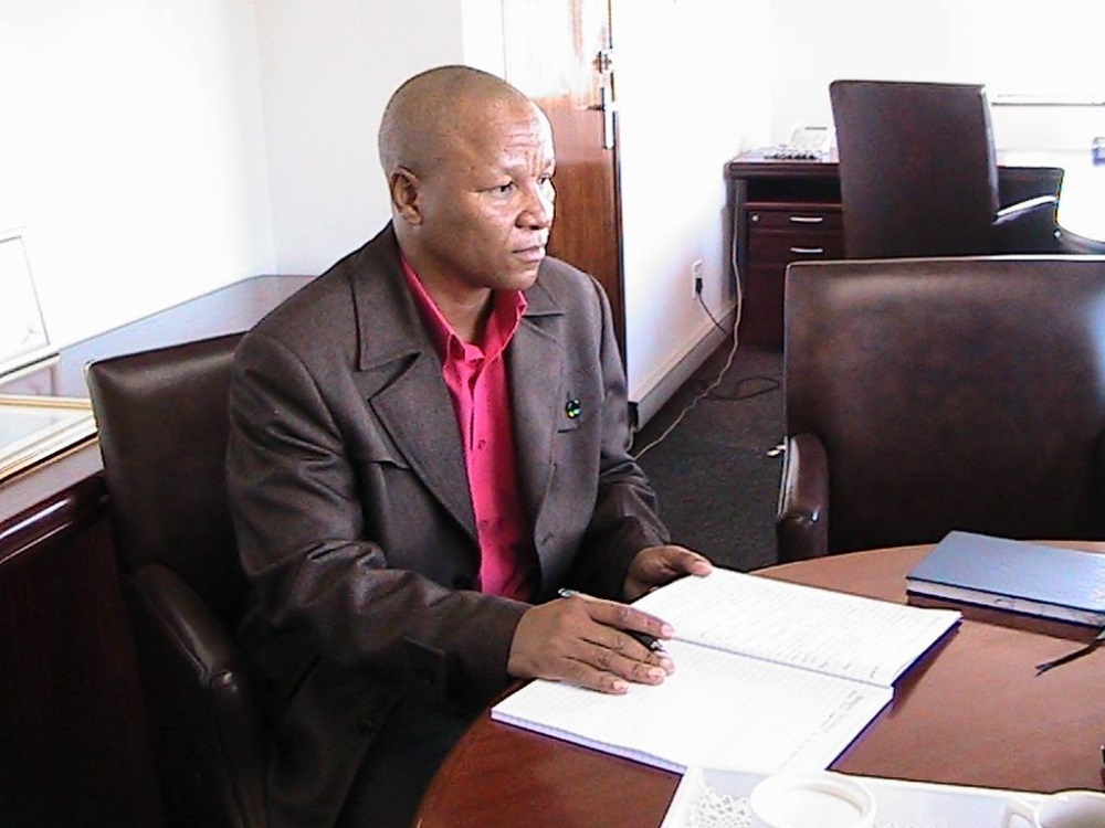 At the height of Covid-19, councillors passed a resolution to spend R1.3 million over three years to lease two cars, with the mayor, Peter Lobese, at the time eligible for a vehicle worth R700 000. (Bitou Municipality/Facebook)