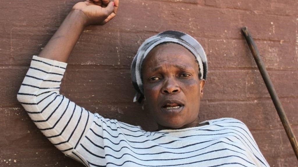 Nosadile Mnyila just wants her son's body so she can bury him. Photo by Tumelo Mofokeng