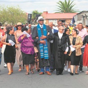 1 000 people march against crime in Manenberg on Palm Sunday