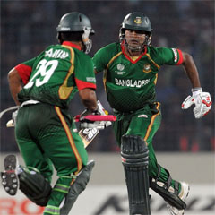 Tamim Iqbal and Junaid Siddique. (AFP)