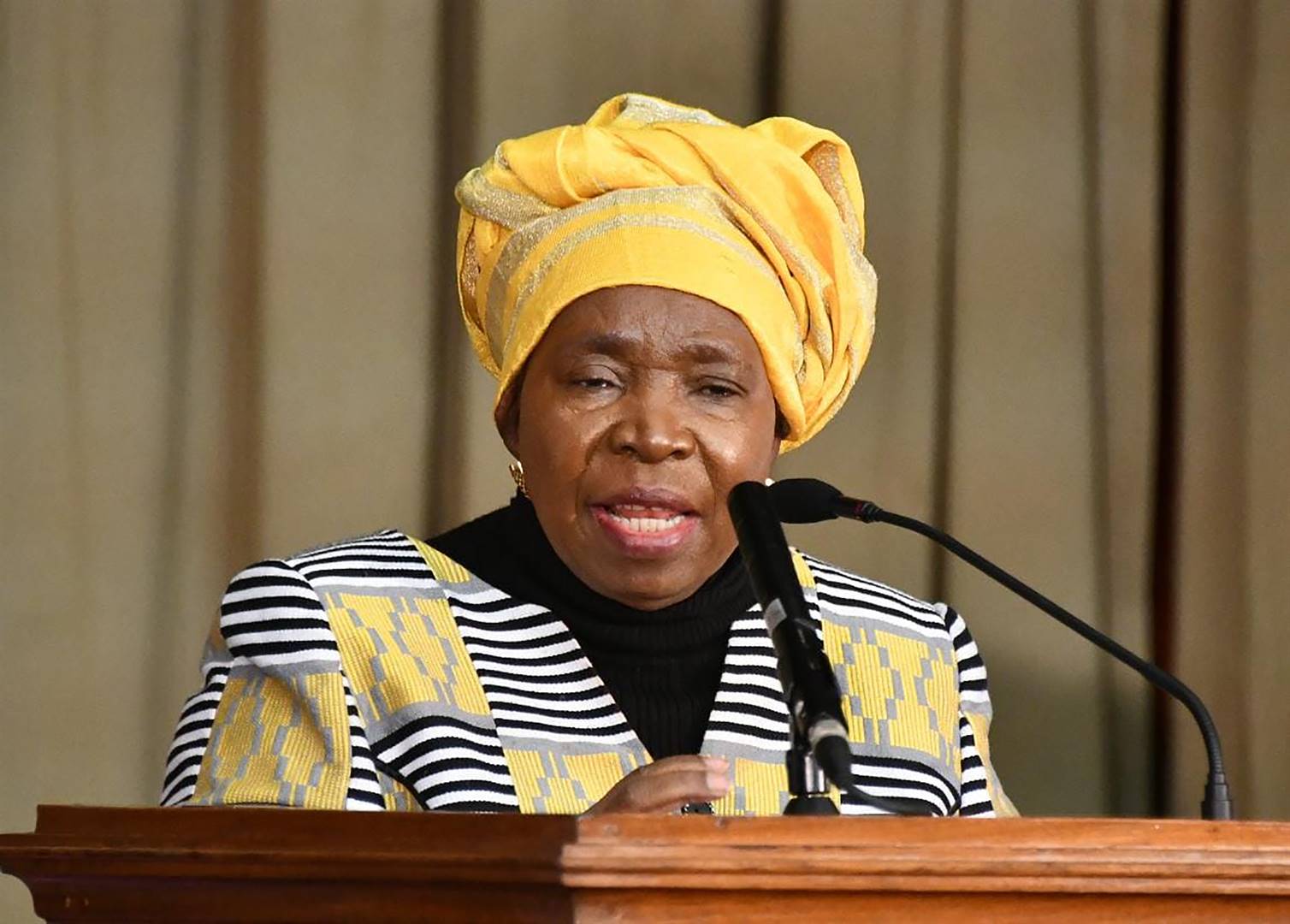 Nkosazana Dlamini-Zuma, minister van samewerkende regering en tradisionele sake. Foto: GCIS