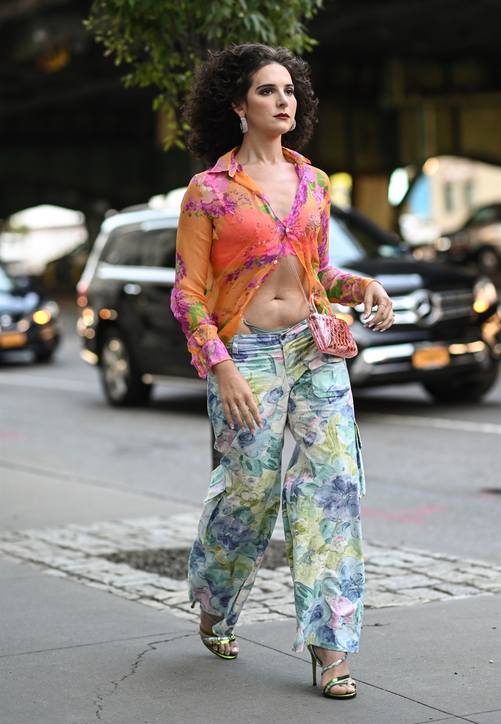 new york fashion week,crop to,bare midriff,nyfw