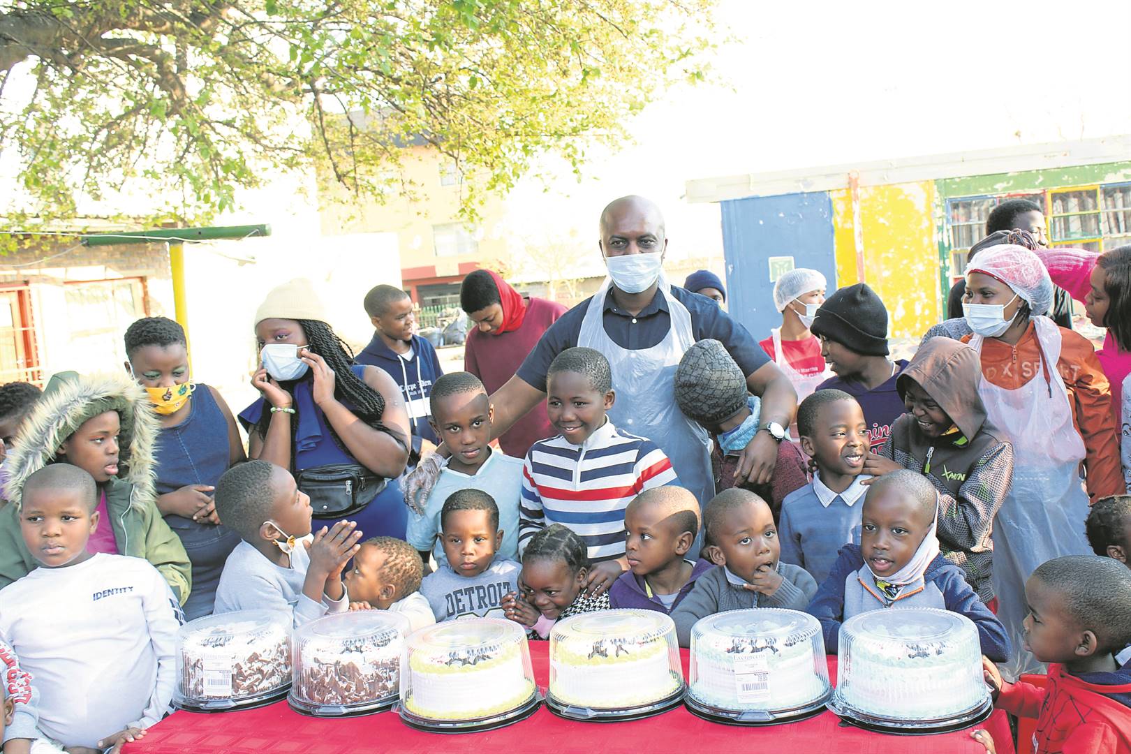 Delisa Bhembe (middle, back) celebrated his birthday with orphans at Bula Mahlo Day-care Centre. Photo by Collen Mashaba