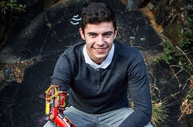 David Aguilar built his first Lego prosthetic arm when he was only nine – 10 years later he's using his love and passion for building blocks to empower others. (Photo: Instagram)