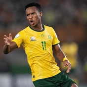 Bafana legend questions Broos' Zwane sub