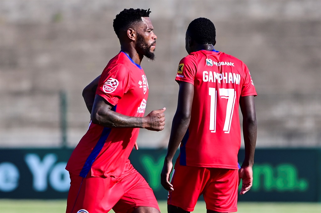SuperSport United are keen on keeping experienced defender Thulani Hlatshwayo. (Photo by Darren Stewart/Gallo Images)
