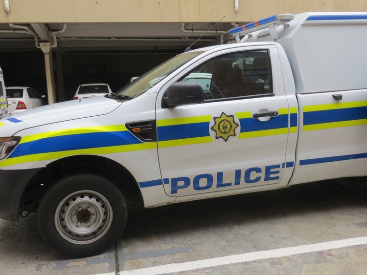 News24 | Police van allegedly knocks woman over, breaks her pelvis, shoots rubber bullets at crowd and drives off