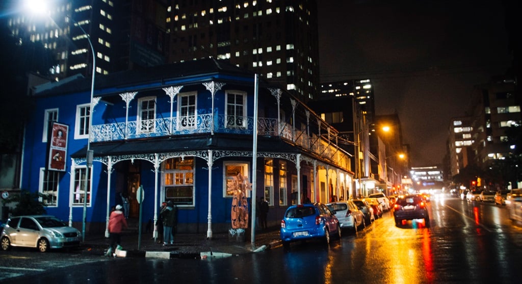 An external shot of Kitchener's Carvey Bar at night. (Kgomotso Neto Tleane /@kgomotso_neto)