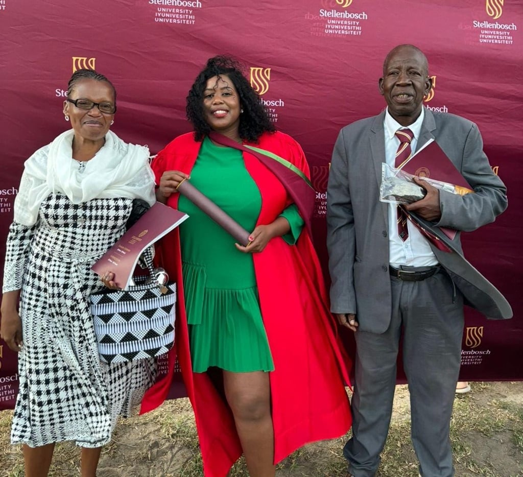 Dr Mosima Mabitsela with her proud parents, Chuene and  Mamothata Mabitsela. 