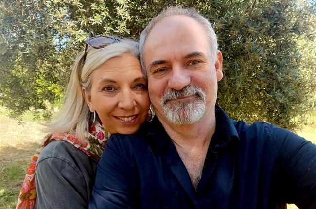 Ná skouspel en die sepies: Janine Neethling en Deon Opperman se idilliese lewe in Portugal