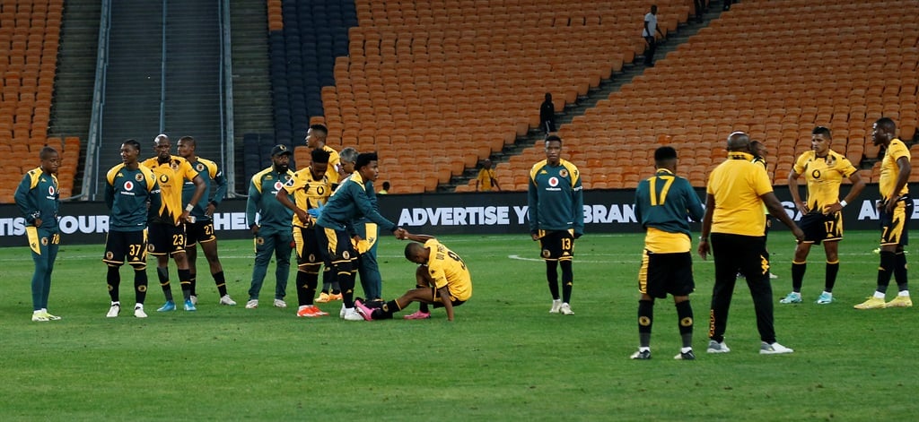 JOHANNESBURG, SOUTH AFRICA - APRIL 02: Dejected Kaizer Chiefs players during the DStv Premiership match between Kaizer Chiefs and Stellenbosch FC at FNB Stadium on April 02, 2024 in Johannesburg, South Africa. (Photo by Gallo Images)