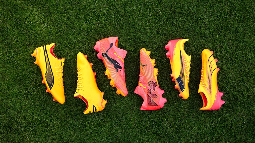 PUMA has introduced the eye-catching new Forever.Faster pack, showcasing fresh color schemes for its FUTURE, ULTRA, and KING boots.

