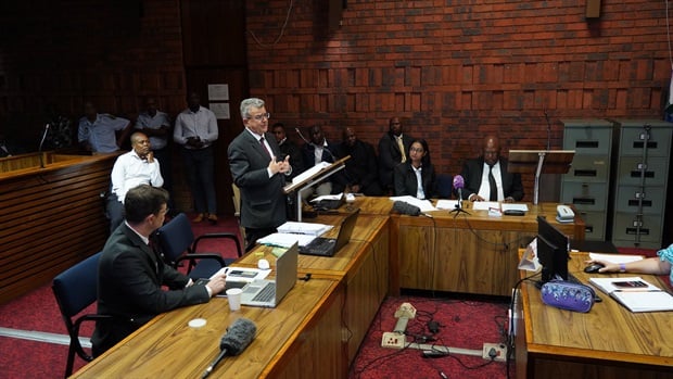 <p>Nosiviwe
Mapisa-Nqakula's counsel pleads her case for bail. </p><p><em>(Photo by Alfonso
Nqunjana/News24)</em></p>