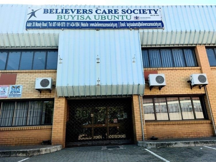 This food bank, run by Believers Care Society, closed this week due to funding delays from the Gauteng Department of Social Development.  (Kimberly Mutandiro/GroundUp)
