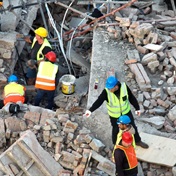 DEVELOPING | George building collapse: Public urged to stay away as families anxiously await news