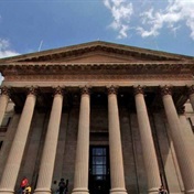 Wits proposes mandatory vaccination for staff and students, but SRC rejects it